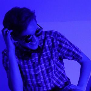 Meet your Posher, Leo